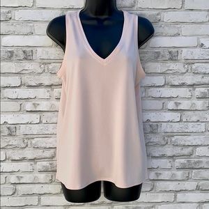 🤍Baby Pink Express V Neck Top 🤍